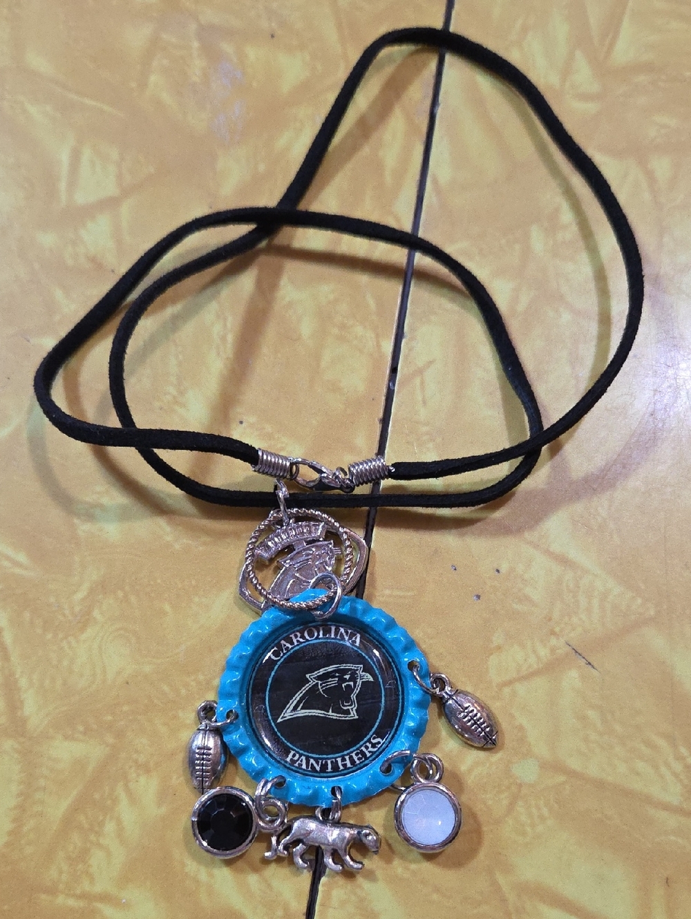#G Carolina Panthers Blue Bottle Cap Pendant Necklace with Team Charms